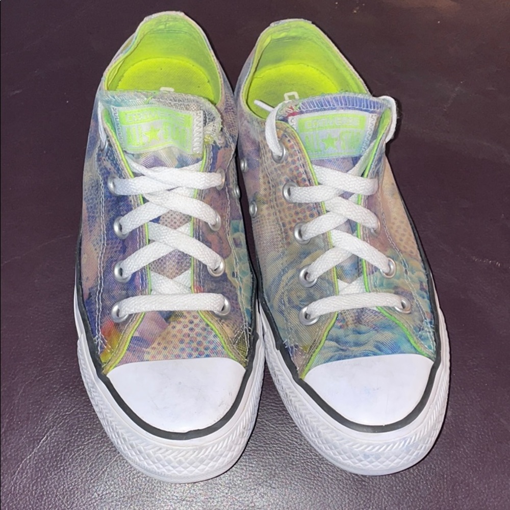 Converse - Picture 2 of 9
